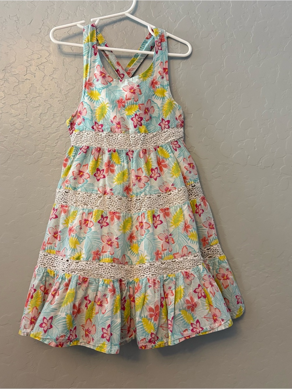 Tommy Bahama toddler blue pink yellow hawaiian flower print sundress size 4T